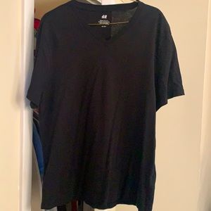 H&M Black Tshirt